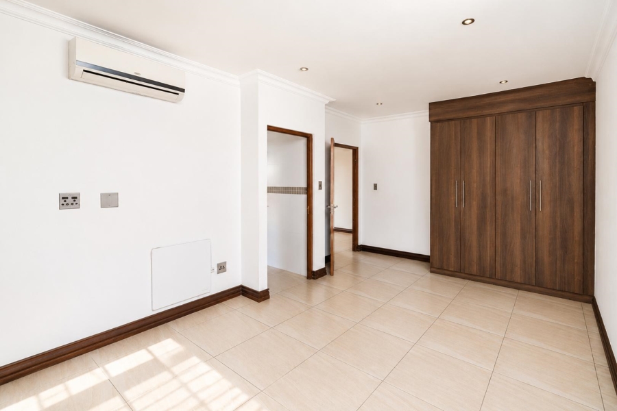 5 Bedroom Property for Sale in Pecanwood Estate North West
